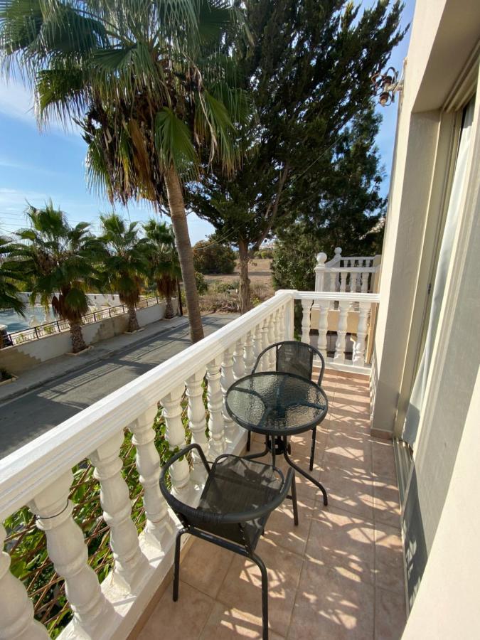 Moutallos Rooms&Homes Paphos Exterior foto