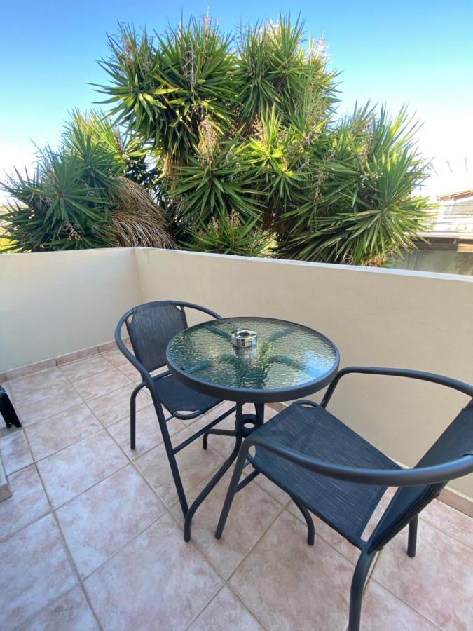 Moutallos Rooms&Homes Paphos Exterior foto